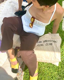 Brianne Tju feet photo 6