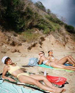 Brianne Tju feet photo 5
