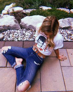 Briar Nolet feet photo 19