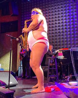 Bridget Everett feet photo 18
