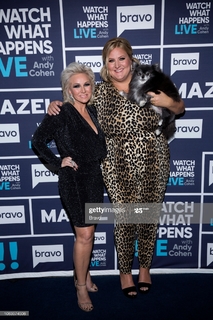 Bridget Everett feet photo 6
