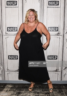 Bridget Everett feet photo 1