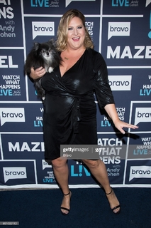 Bridget Everett feet photo 10