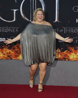 Bridget Everett feet photo 11