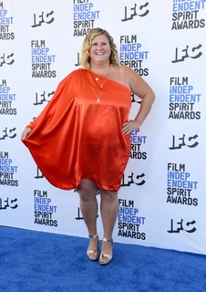 Bridget Everett feet photo 3