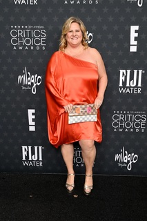 Bridget Everett feet photo 1