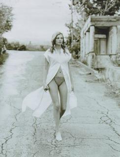 Bridget Hall feet photo 12