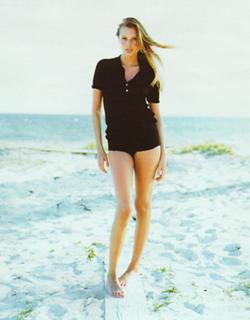 Bridget Hall feet photo 7