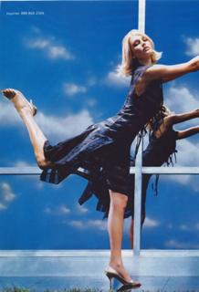Bridget Hall feet photo 2