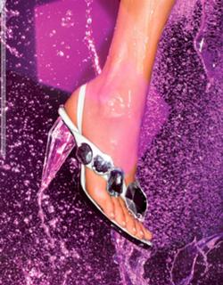 Bridget Hall feet photo 2