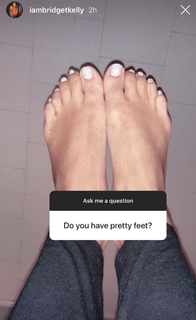 Bridget Kelly feet photo 12