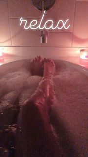 Bridget Kelly feet photo 13