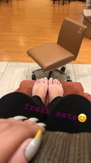 Bridget Kelly feet photo 3