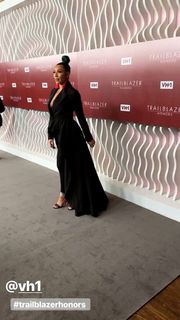 Bridget Kelly feet photo 16