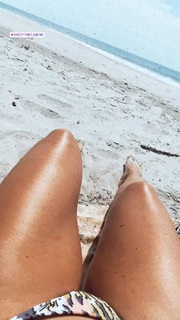 Bridget Kelly feet photo 3