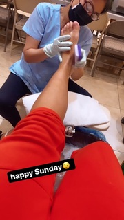 Bridget Kelly feet photo 6