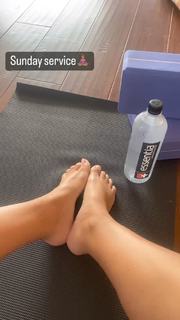 Bridget Kelly feet photo 15