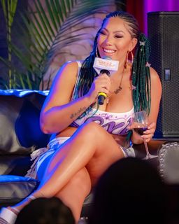 Bridget Kelly feet photo 9