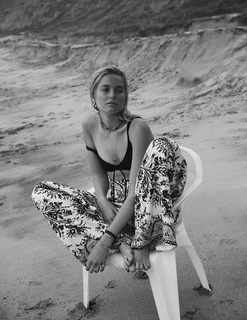 Bridget Malcolm feet photo 20