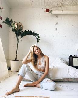 Bridget Malcolm feet photo 14