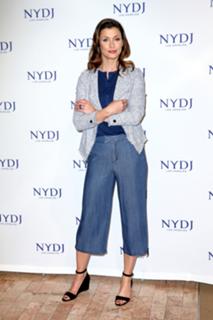 Bridget Moynahan feet photo thumbnail