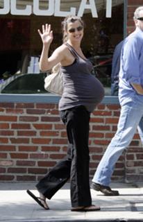 Bridget Moynahan feet photo thumbnail