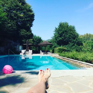 Bridget Moynahan feet photo thumbnail