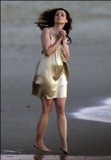 Bridget Moynahan feet photo thumbnail