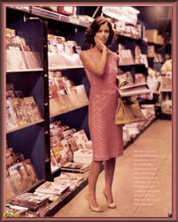 Bridget Moynahan feet photo thumbnail