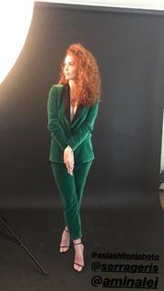 Bridget Regan feet photo thumbnail