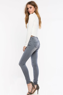 Bridget Satterlee feet photo 3
