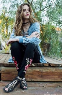 Bridget Satterlee feet photo 10