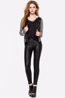 Bridget Satterlee feet photo 12