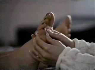 Bridgette Wilson-Sampras feet photo thumbnail