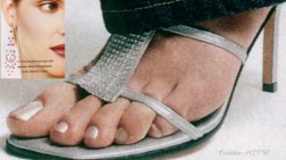 Bridgette Wilson-Sampras feet photo thumbnail