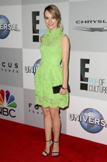 Bridgit Mendler feet photo thumbnail