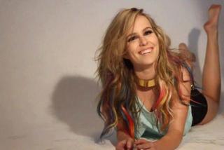 Bridgit Mendler feet photo thumbnail