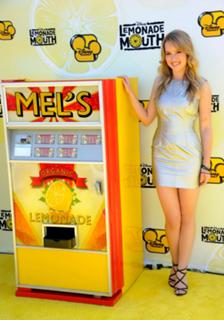 Bridgit Mendler feet photo thumbnail
