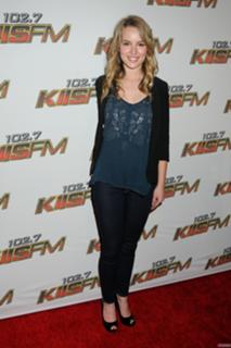 Bridgit Mendler feet photo thumbnail