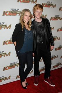 Bridgit Mendler feet photo thumbnail