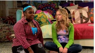 Bridgit Mendler feet photo thumbnail