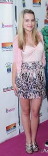Bridgit Mendler feet photo thumbnail