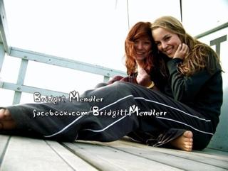 Bridgit Mendler feet photo thumbnail
