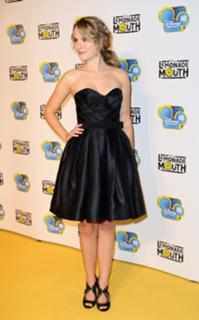 Bridgit Mendler feet photo thumbnail