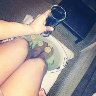 Brie Garcia feet photo thumbnail