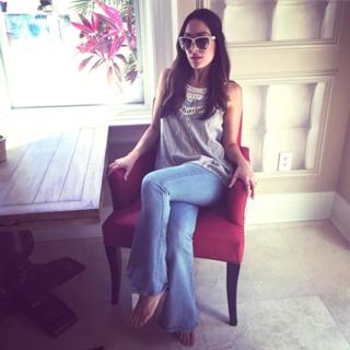 Brie Garcia feet photo thumbnail