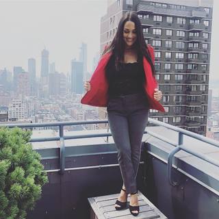 Brie Garcia feet photo thumbnail