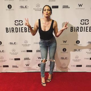 Brie Garcia feet photo thumbnail