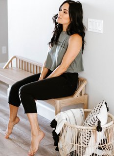Brie Garcia feet photo thumbnail