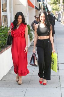 Brie Garcia feet photo thumbnail